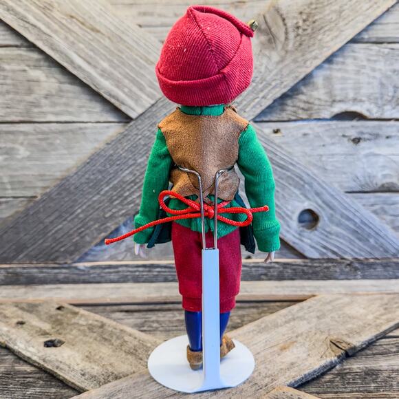 Vintage Christmas Elf, Paradise Galleries Treasury Collection, Porcelain Elf 9”H - Picture 8 of 9